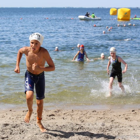 triathlonduinalmerejeugdjunioren145.jpg