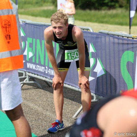 triathlonalmereduineersteentweededivisie196.jpg